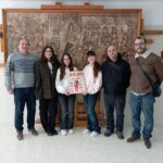 Neus Iborra López i Aroa Sánchez Delgado guanyen el I Concurs del Cartell Anunciador del Mig Any, organitzat per l’IES Xixona i la Federació de Sant Bartomeu i Sant Sebastià.